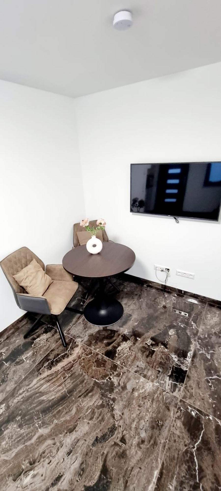 Einliegerwohnung Neu In Vaihingen Enz Horrheim Екстериор снимка